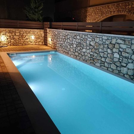 Lydia'S Inn 1 With Private Pool Мелисси Экстерьер фото